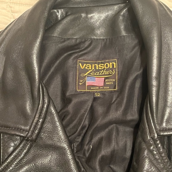 Vanson Leather black motorcycle jacket size 52 - Made IN MA USA - Picture 15 of 16
